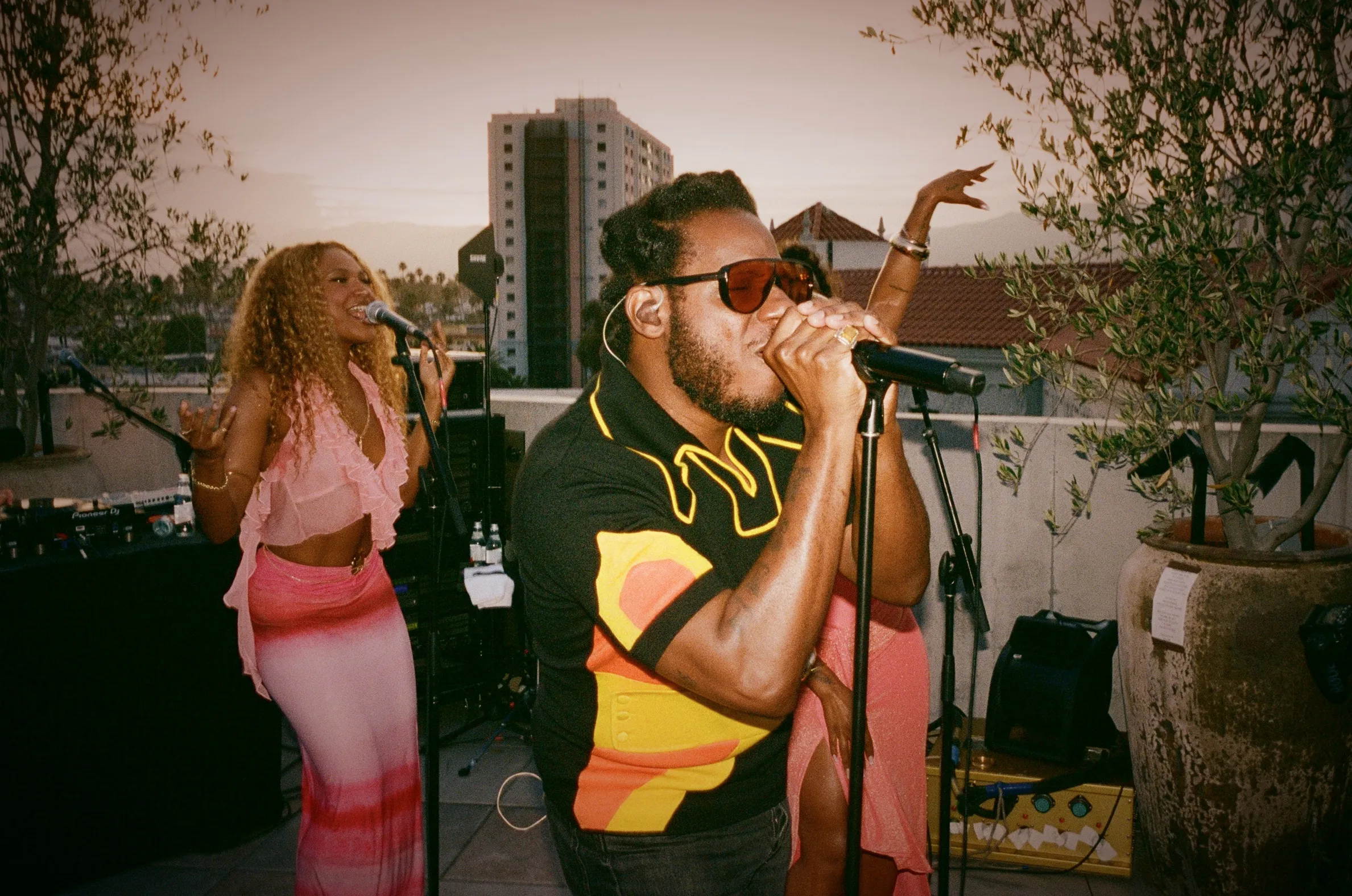 Proper Presents | Presenting Leon Bridges Live at Santa Monica Proper